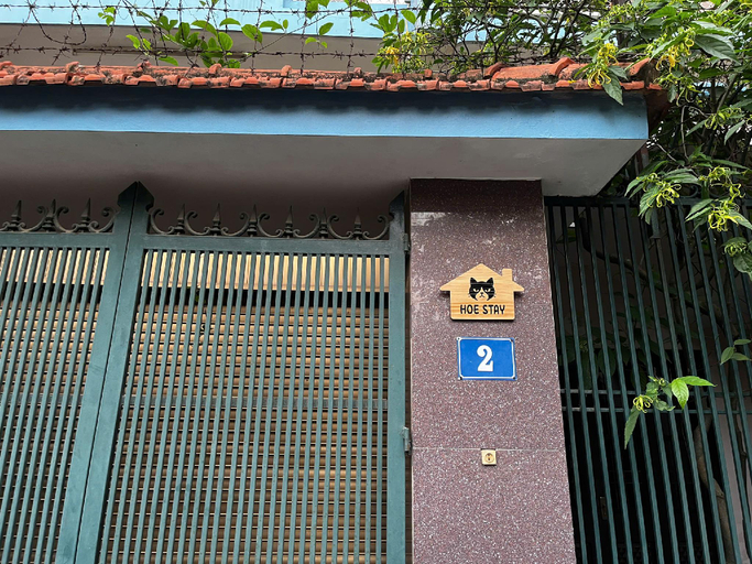 Entrance, Hoe Stay - Where to stay, Long Biên