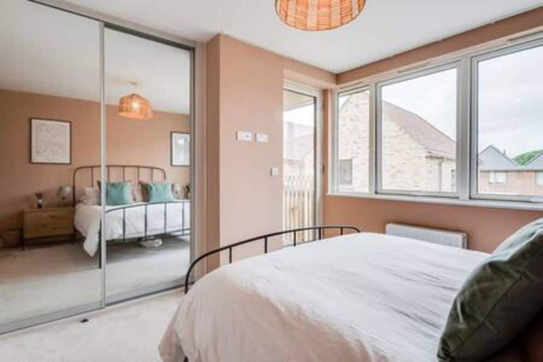 Bedroom 5, Family-friendly Getaway - Garden Parking Sleeps 7, Oxfordshire