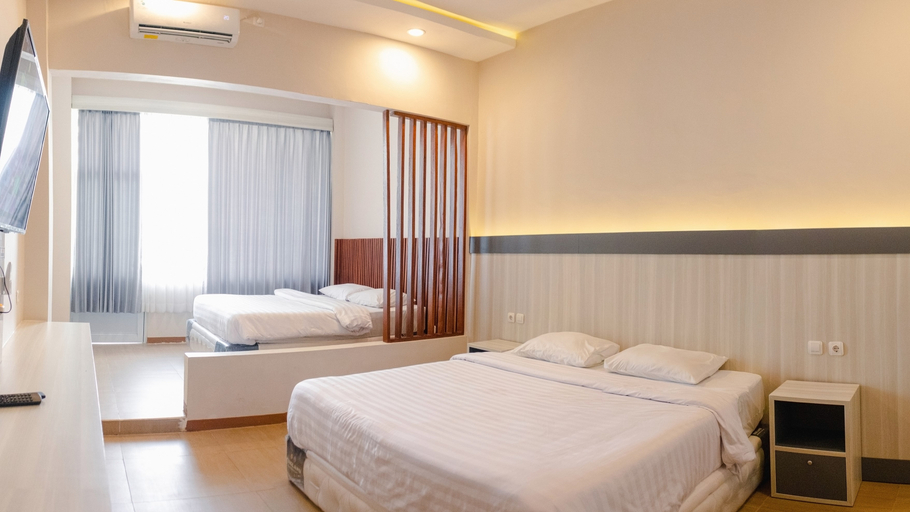 Azana BeSt Hotel Batu Room Type - Deluxe Family Room