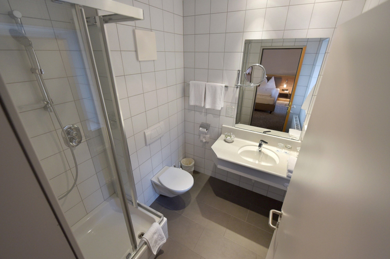 Bathroom 4, Boutique Hotel Zach, Innsbruck