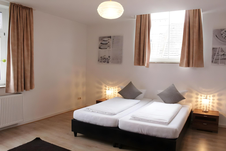 Bedroom 2, Hotel Dampfmuhle, Wesel