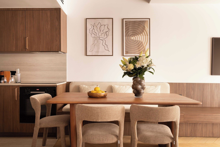 Others 5, chic A C central apt - 2bdr 6p - faubourg s denis, Paris