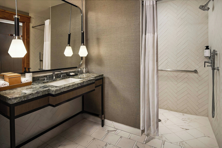 Bathroom 5, The Hythe, a Luxury Collection Resort, Vail, Eagle
