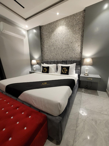 Bedroom 2, Palm tree hotel, Lahore