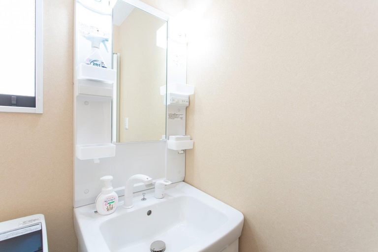 Bathroom 4, Tohri Sakura-An Umekouji 2, Kyoto