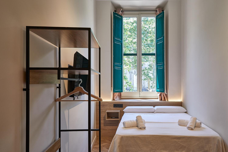 Bedroom 3, Hostal Parisien-NEW, Barcelona