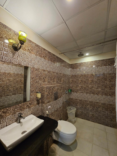 Bathroom 4, Hotel Riddhi Inn, Udaipur