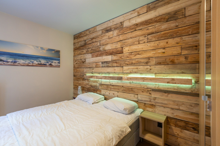 Room 4, One-bedroom Apartment by the sea, West-Vlaanderen