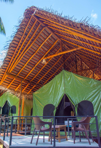 Food & Drinks 5, Athgira River Camping, Embilipitiya