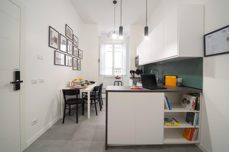 Others 5, Veniero37 Guest House, Rome