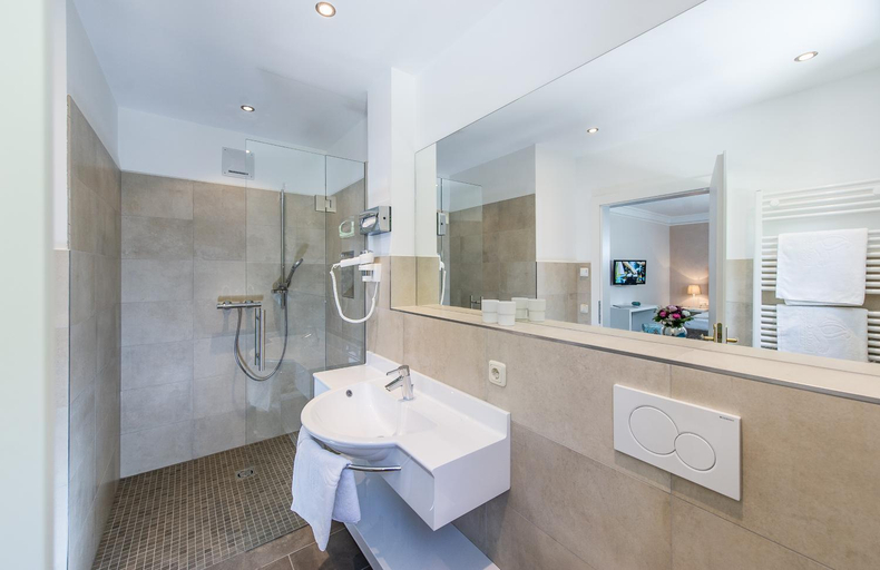 Bathroom 4, Villa Christina, Klagenfurt Land