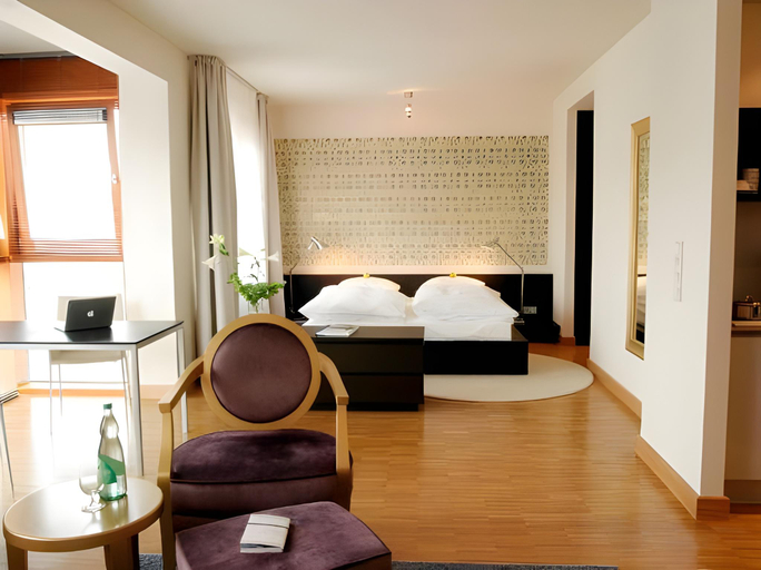 Bedroom 4, TOWNHOUSE Berlin, Berlin