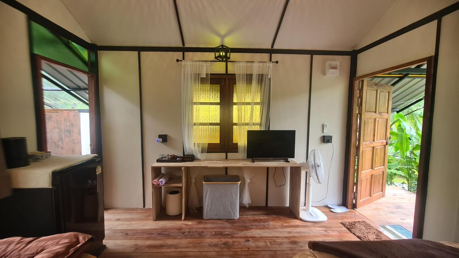 Others 4, Tee Bungalow in the jungle, Mueang Krabi