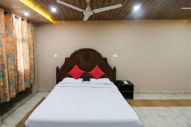 Bedroom 2, Hotel Pinjore Holiday Home, Panchkula