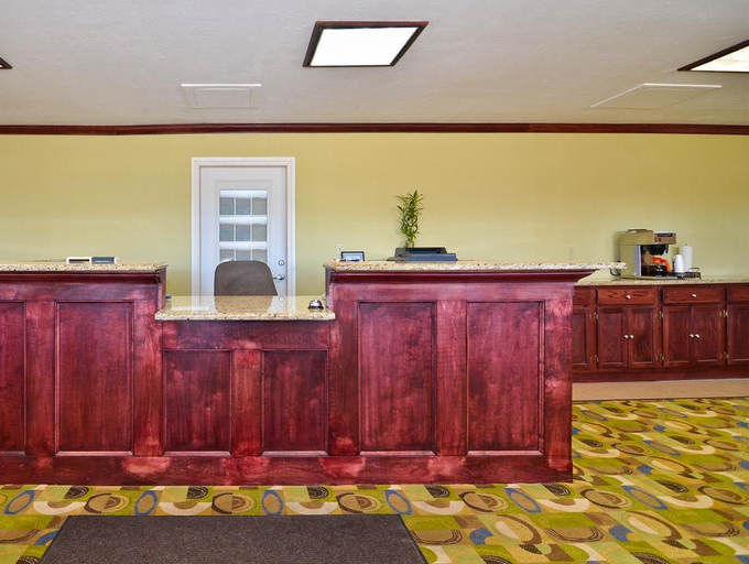 Public Area 2, Americas Best Value Inn Pauls Valley, Garvin