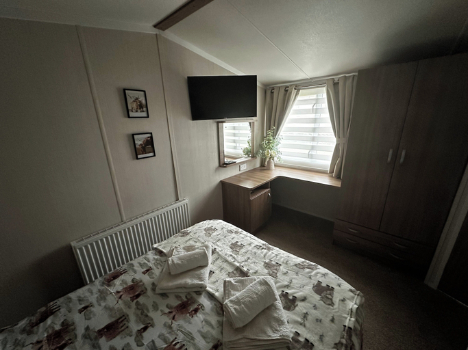Room 4, Luxury Caravan Escape by the Seaside, Port Seton, East Lothian
