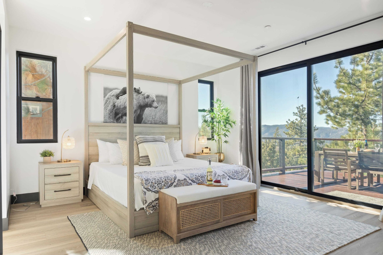 Bedroom 3, Modern Lodge Near Lake, Village, & Snow Summit Game Room, Decks, Firepit, Views, San Bernardino