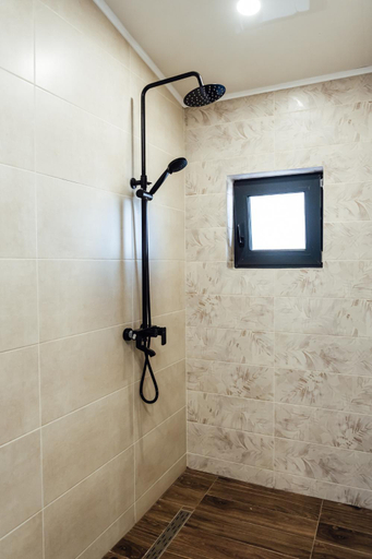 Bathroom 3, Къщи за гости "Алитея", Sapareva Banya