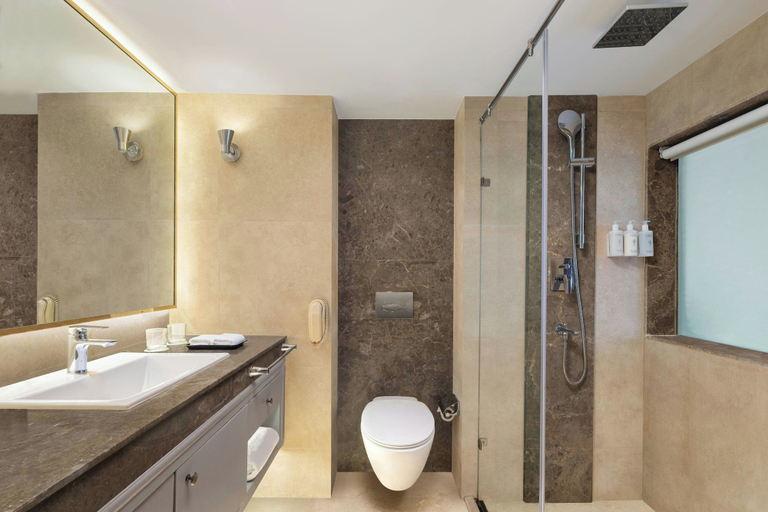 Bathroom 4, The Soaltee Kathmandu, Autograph Collection by Marriott, Bagmati