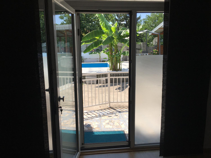 Others 5, Apartmani Spasic, Kovin