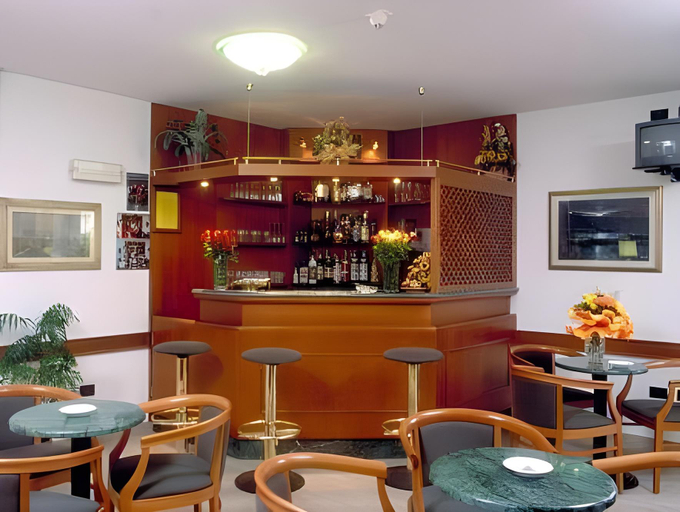 Food & Drinks 3, Hotel Fortunella, Lucca