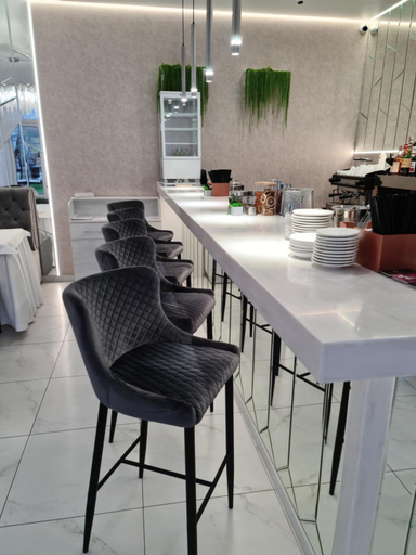 Food & Drinks 3, Готель VinoGrad 2и корпус, Ladyzhyns'ka