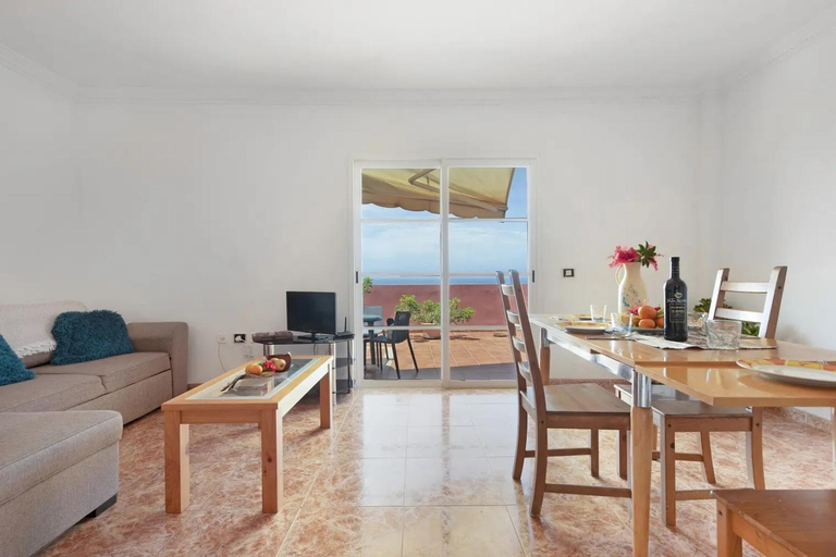 Others 4, 2-bed House Sleeps 4 With Free Parking, Santa Cruz de Tenerife