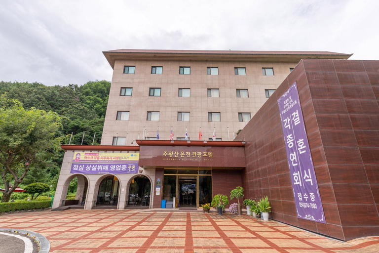 Exterior & Views 1, Juwangsan Spa Tourist Hotel, Cheongsong