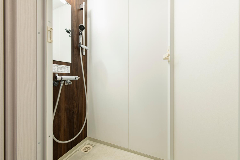 Bathroom 3, Hotel Asakusa KANNONURA , Taitō