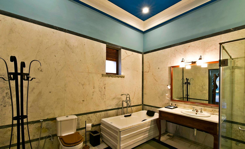 Bathroom 3, Gogunda Palace, Udaipur