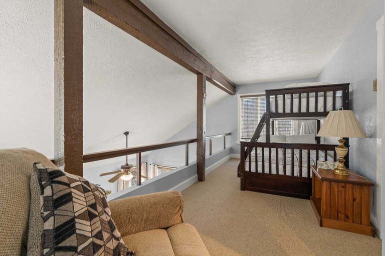Bedroom 3, Slalom by Avantstay Walk to Ski Slopes!, Carbon