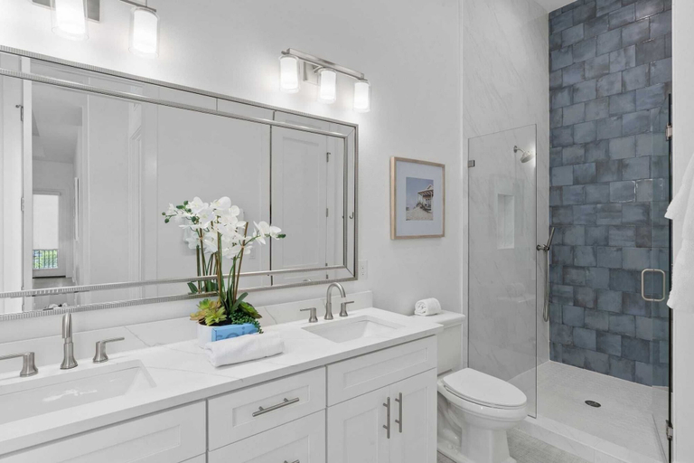 Bathroom 4, Pool, Hot Tub, Firepit, Walk to Beach Near Gulf Place, Walton
