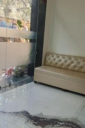 Public Area 2, Hotel Shree Sai Dham , Delhi