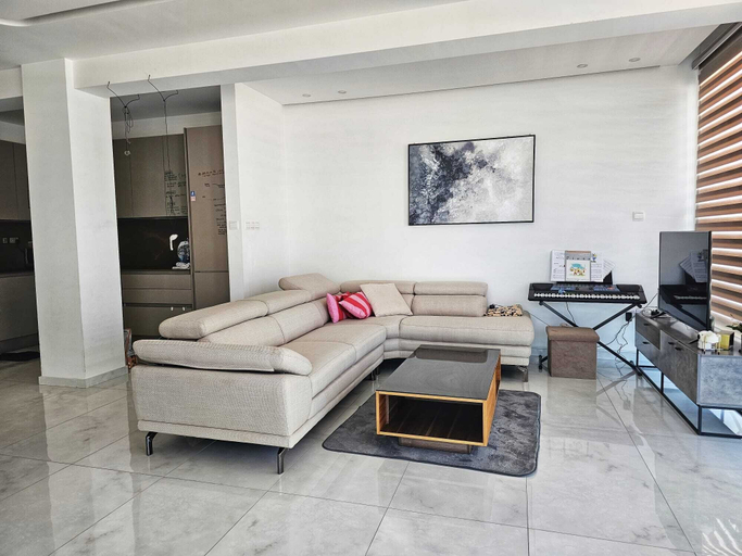 Others 4, Seaview Business Hub Apartment, Larnaca