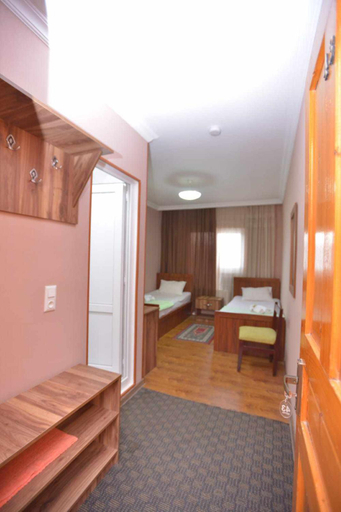 Others 4, Art House Hostel Aleksandr, Kutaisi