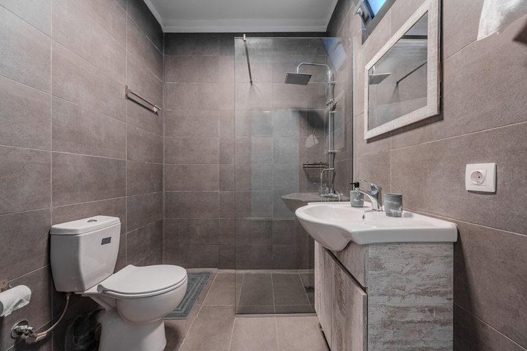 Bathroom, 3a's Family Luxury Villa, Crete
