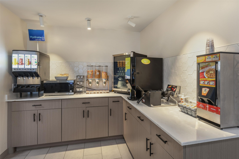 Food & Drinks 5, City Express By Marriott Shepherdsville Louisville, Bullitt