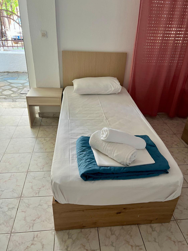 Bedroom 3, PELEKAN rooms and apartments athina 11, Central Macedonia