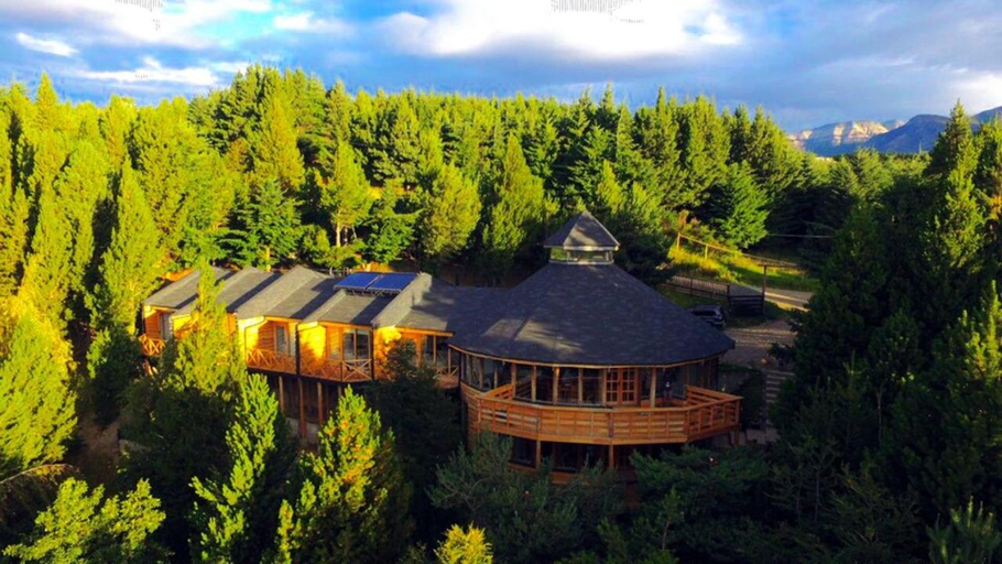 2, La Reserva Lodge, Coihaique