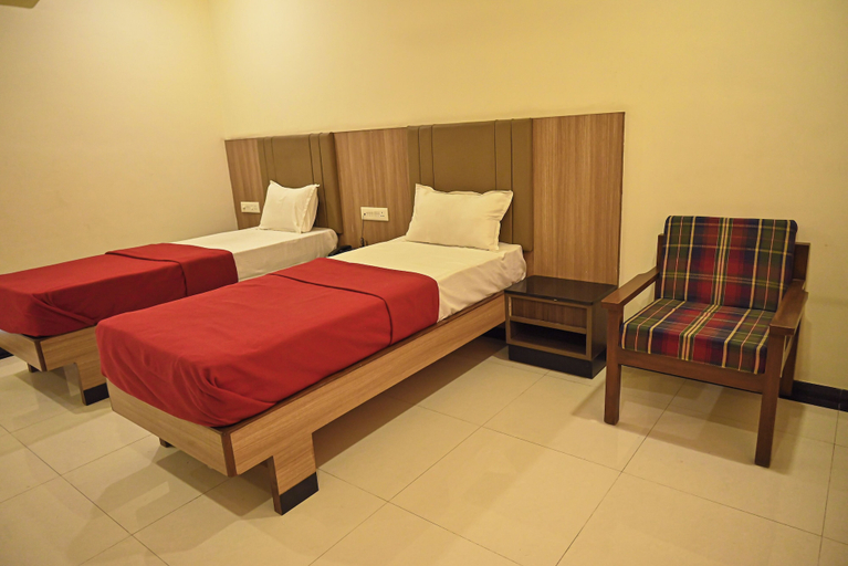 Bedroom 4, Pritam Park Hotel, Jalgaon