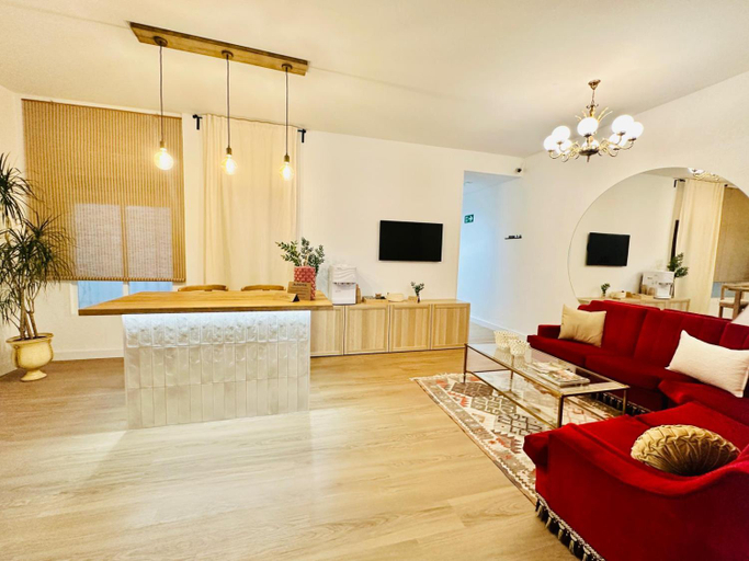 Public Area 2, Autentic Boutique Moncloa, Madrid