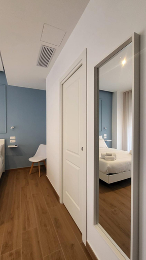 Others 5, Latte e Letto, Avellino