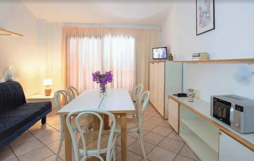 Others 3, Exclusive 2 Separate Flats Residence Bouganville, Olbia-Tempio