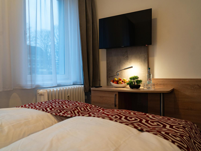Others 4, Hotel Stadion Stadt, Hamburg