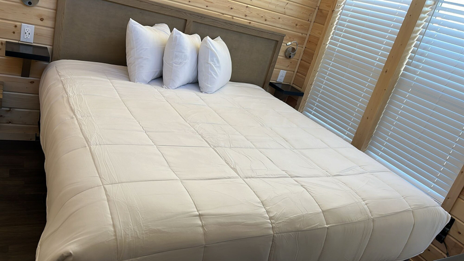 Bedroom 2, Grand Canyon Tiny Homes, Coconino