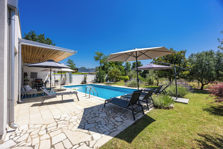 Sport & Beauty 4, Villa Cvek, Kanfanar