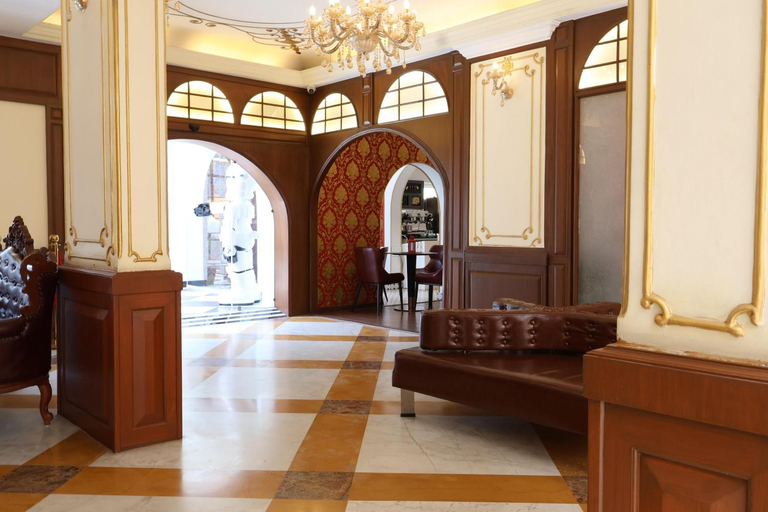 Public Area 3, Nalapad's Hotel Bangalore International, Bangalore