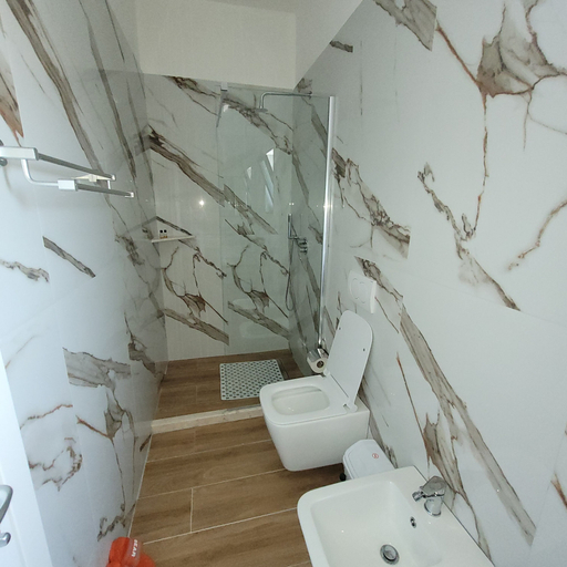 Others 5, Erandi Hotel Tirana, Krujës