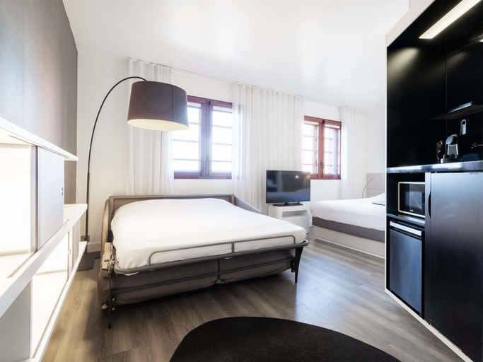 Bedroom 21