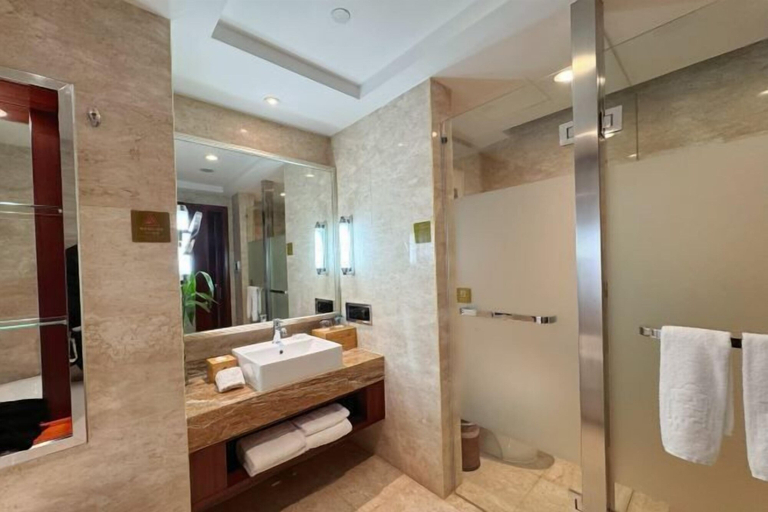 Bathroom 3, Dongdu Narada Grand Hotel, Wuxi